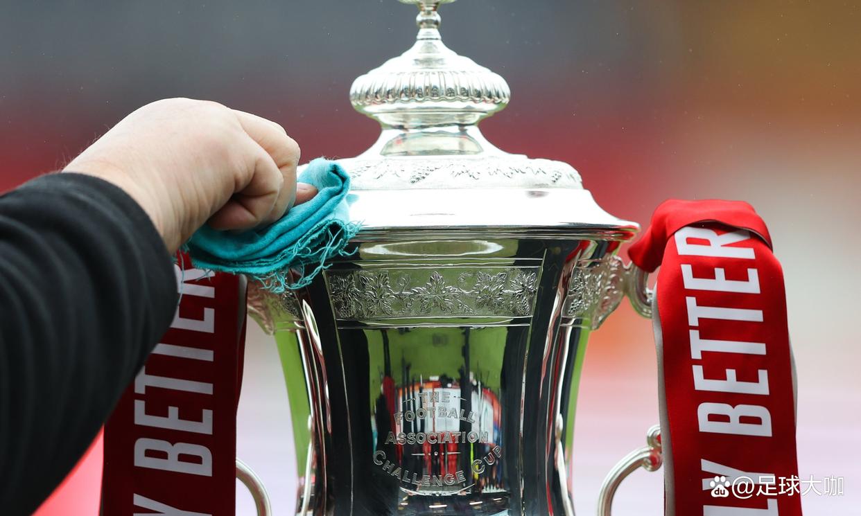 包含里程碑夜！托特纳姆战术微调，足总杯今晨刷纪录，底气十足，细节决定成败的词条